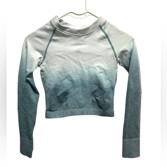 Women's Gradient Long Sleeve ombre turquoise Top - Picture 2 of 3